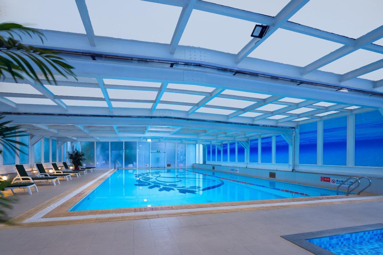 Crowne Plaza Hotel & Suites Landmark Shenzhen By Ihg - Nearby Luohu Border, Indoor Heated Swimming Pool, Complimentary Welcome Drink Екстер'єр фото