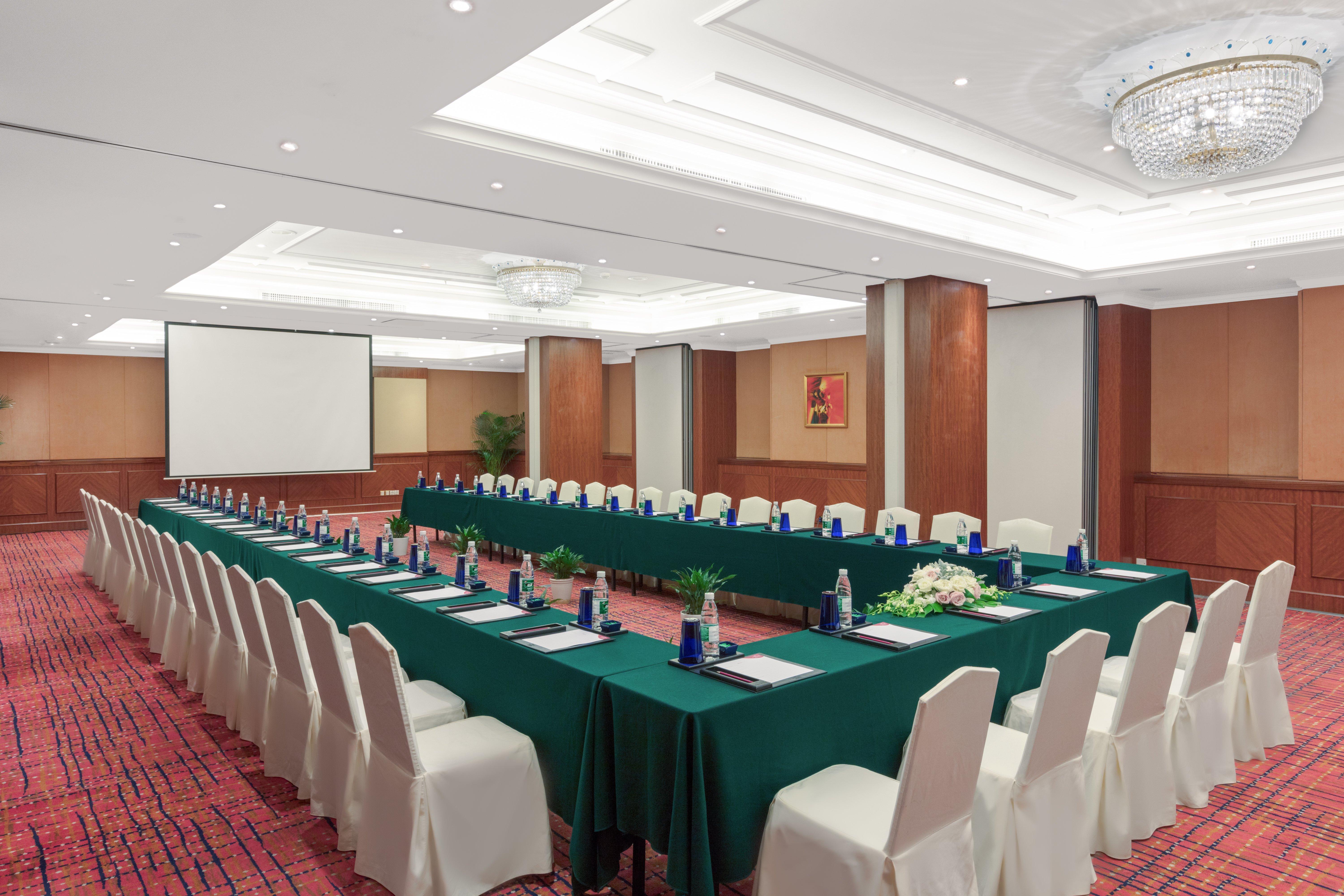 Crowne Plaza Hotel & Suites Landmark Shenzhen By Ihg - Nearby Luohu Border, Indoor Heated Swimming Pool, Complimentary Welcome Drink Екстер'єр фото