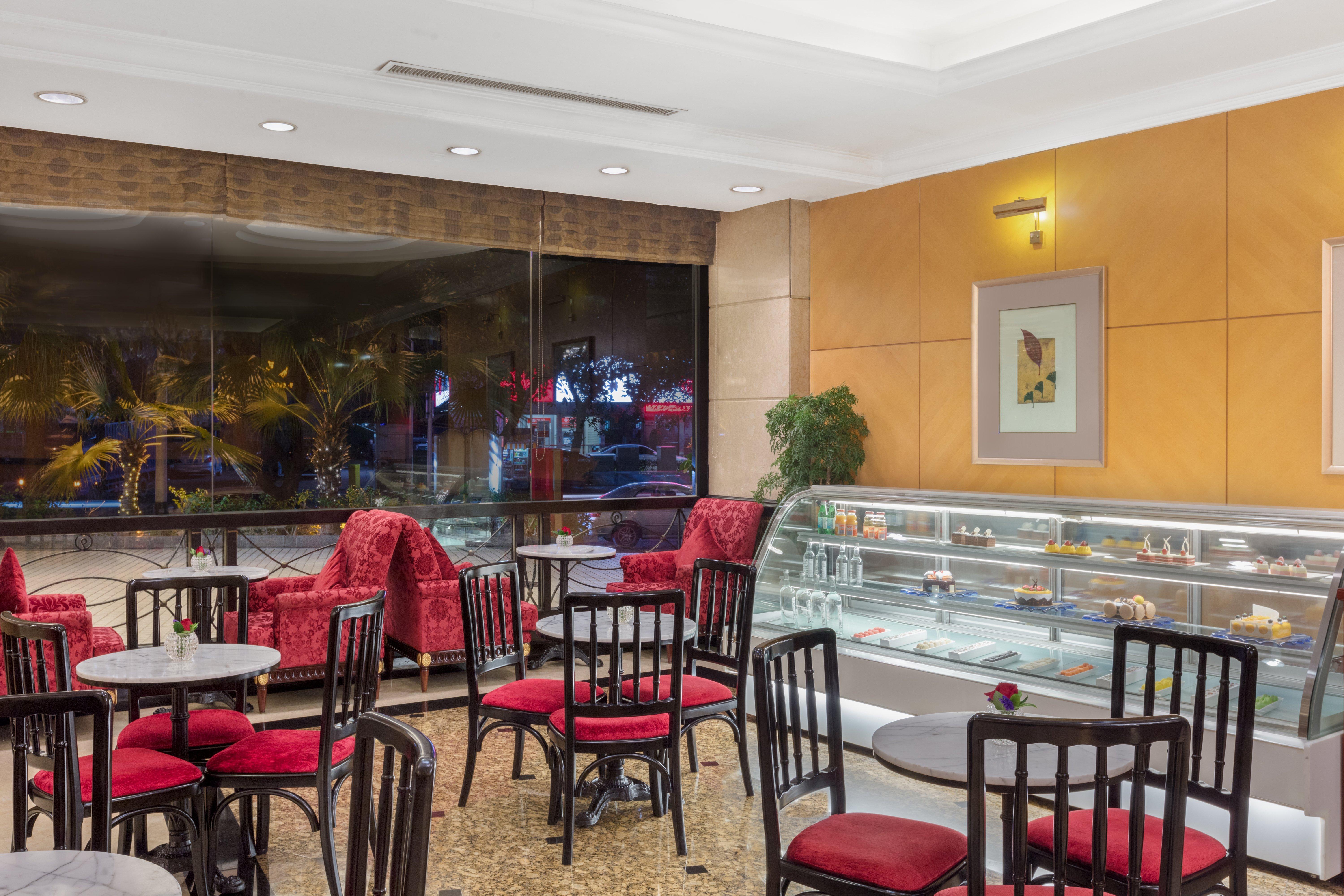 Crowne Plaza Hotel & Suites Landmark Shenzhen By Ihg - Nearby Luohu Border, Indoor Heated Swimming Pool, Complimentary Welcome Drink Екстер'єр фото