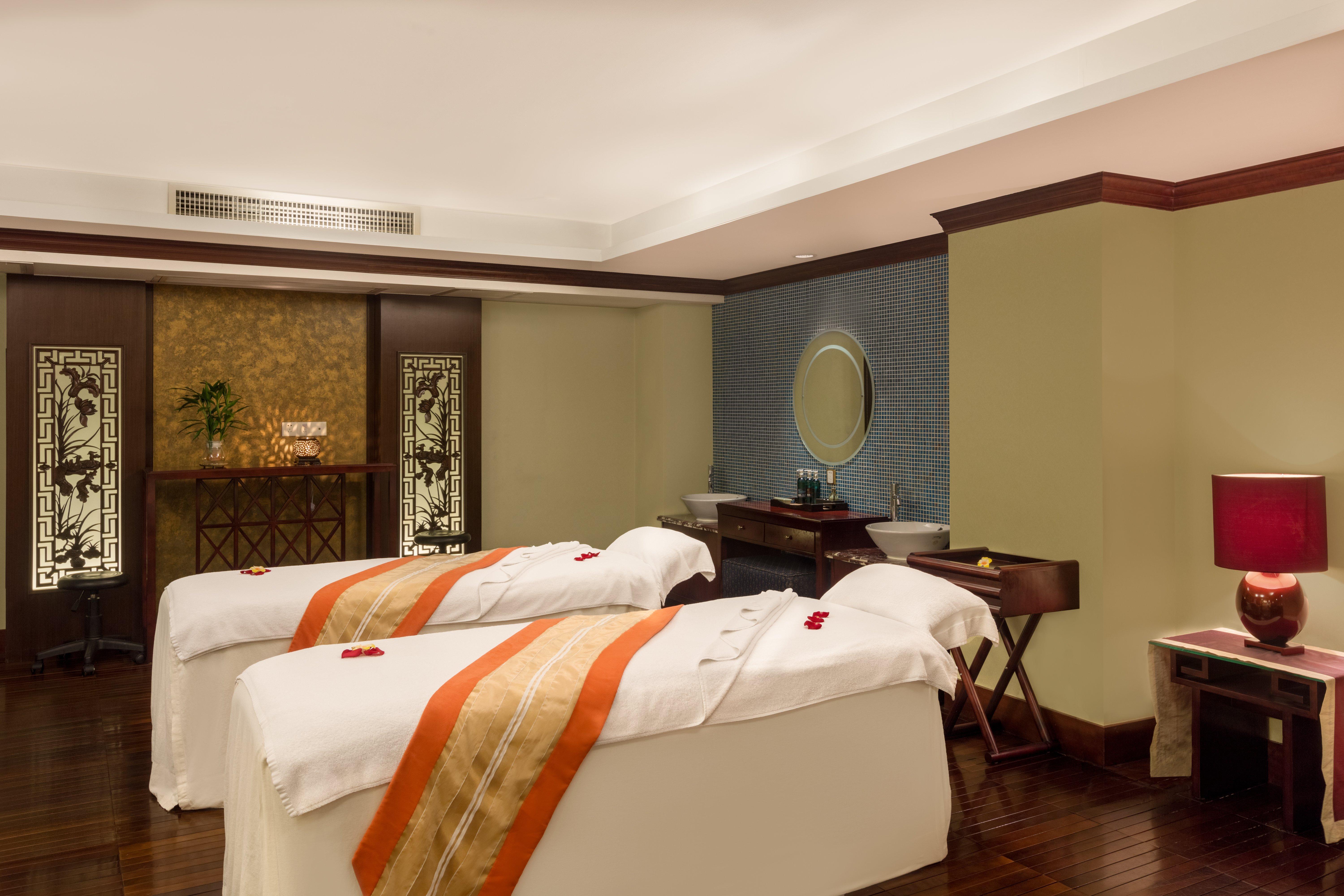 Crowne Plaza Hotel & Suites Landmark Shenzhen By Ihg - Nearby Luohu Border, Indoor Heated Swimming Pool, Complimentary Welcome Drink Екстер'єр фото