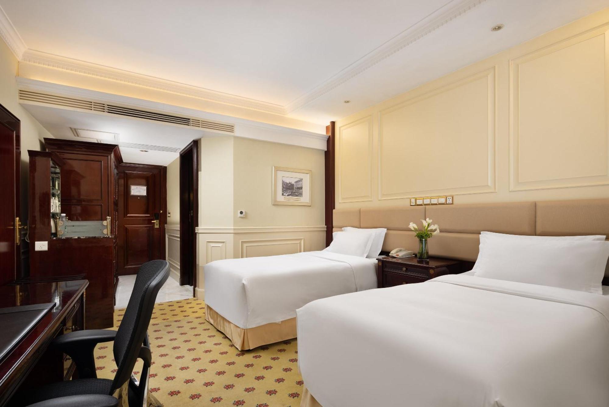 Crowne Plaza Hotel & Suites Landmark Shenzhen By Ihg - Nearby Luohu Border, Indoor Heated Swimming Pool, Complimentary Welcome Drink Екстер'єр фото
